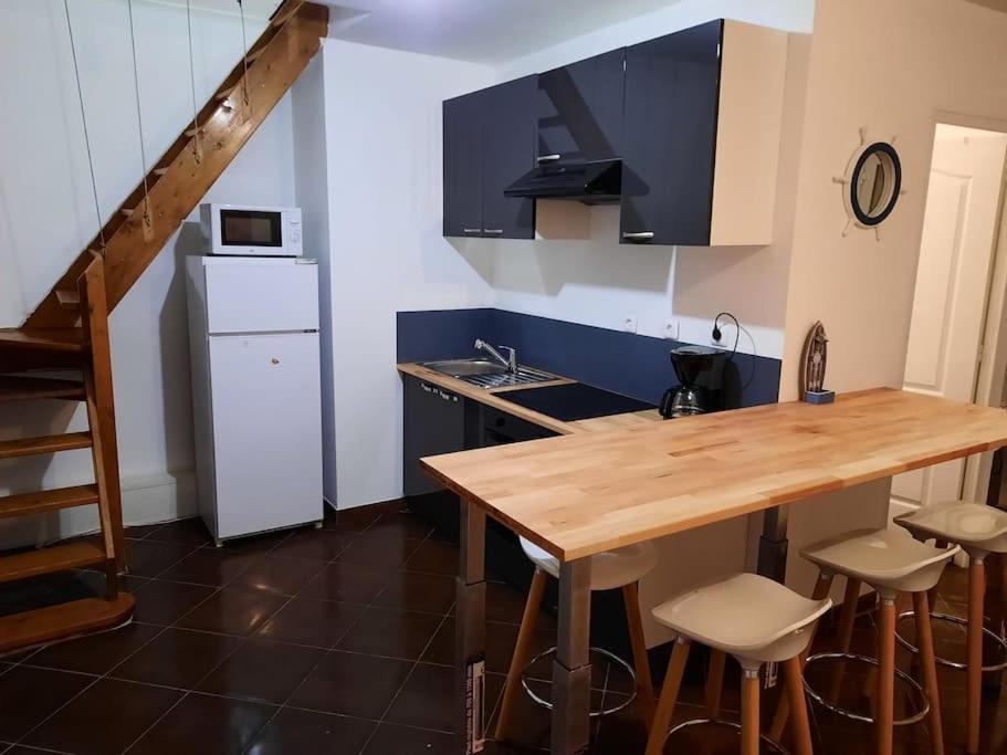 Agreable Maison De Pecheurs Avec Parking Gratuit. Grand-Fort-Philippe Eksteriør billede